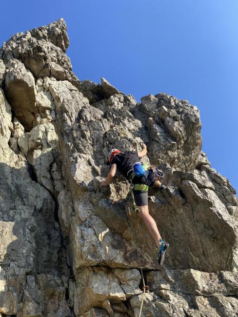 Nico testet Klettern in Roc-la-Tour