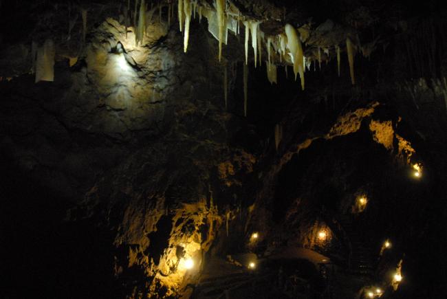 Grotte des Wunders (frz. Grotte la Merveilleuse) (c) Grotte la Merveilleuse