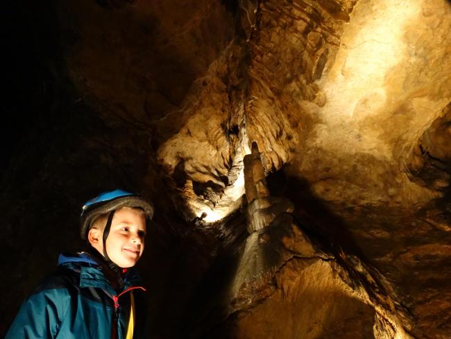 Comblains Entdeckungen, in der Höhle, im Nutonraum