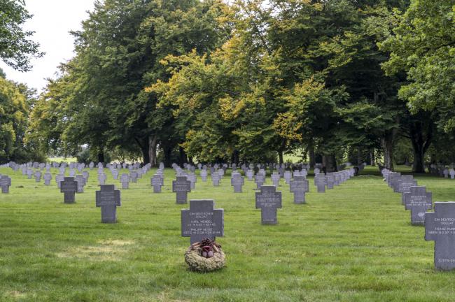 Duitse Begraafplaats met onbekende soldaten