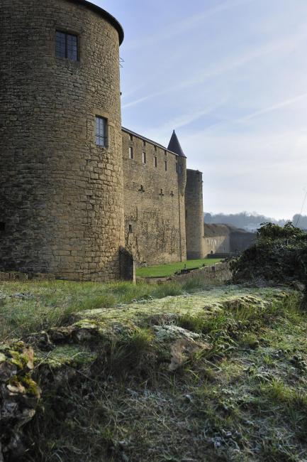 Mauer der Burg Sedan