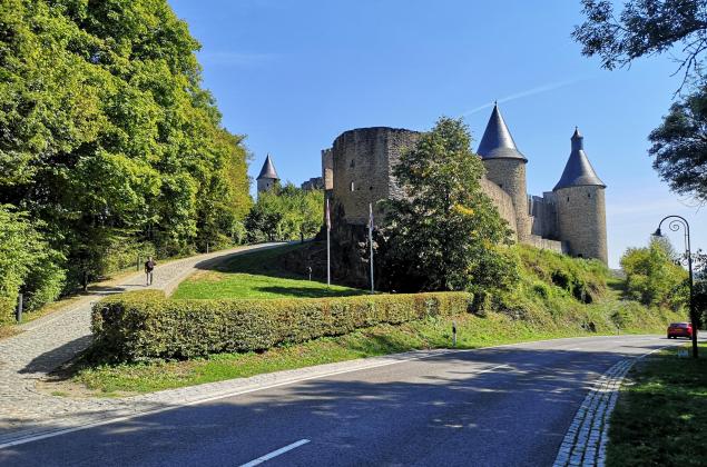 Foto van het kasteel van Bourscheid, door Marion van het blog Chroniques d'une ardennaise