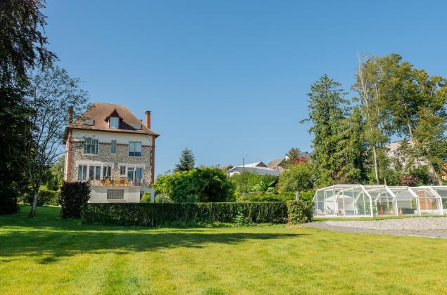 Villa Lenoir vue du parc