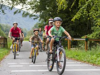 Maasfietsroute een fietsroute in de Ardennen over te steken